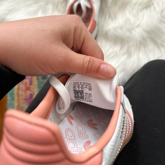 NWT White & Pink Adidas OG Samba Sneakers - Picture 8 of 8